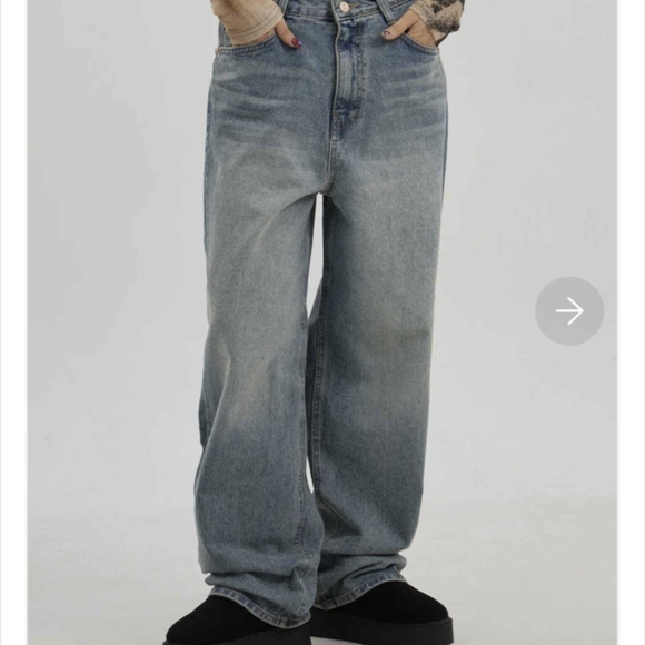 LEWKIN KOREAN BAGGY JEANS BUNDLE 😛 - Picture 4 of 16
